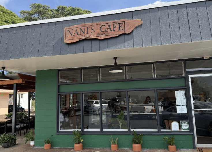 Nani's Café